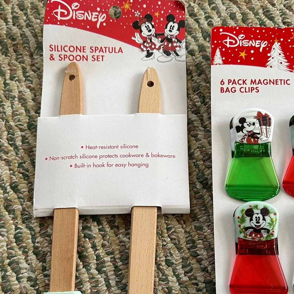 Disney Festive Mickey Mouse Kitchen Set - Green, Red, Gray